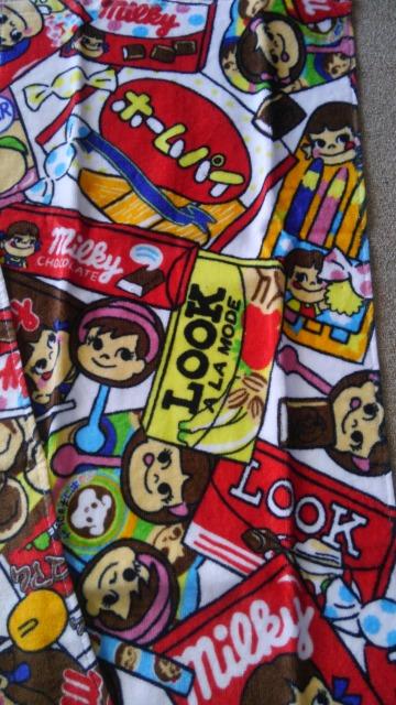 不二家!お菓子いっぱい!ペコandポコちゃん!フェイスタオル2枚セット!新品! < インテリア/ライフ  不二家!お菓子いっぱい!ペコandポコちゃん!フェイスタオル2枚セット!新品! < インテリア/ライフの