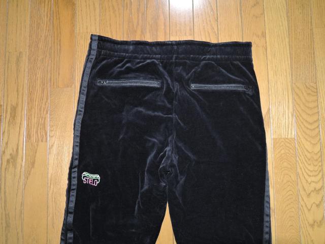 新品 T.NOGUCHI × HYSTERIC GLAMOUR トラックパンツ M 黒 ベロア生地 ジャージ 野口強 < ブランド  新品 T.NOGUCHI × HYSTERIC GLAMOUR トラックパンツ M 黒 ベロア生地 ジャージ 野口強 < ブランドの