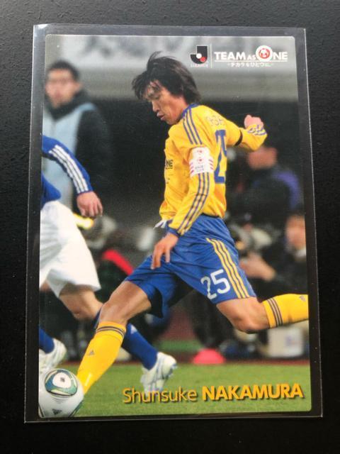 2011カルビー日本代表/AO-19・横浜FM・中村俊輔(TEAM AS ONE) < トレーディングカード  2011カルビー日本代表/AO-19・横浜FM・中村俊輔(TEAM AS ONE)  < トレーディングカードの