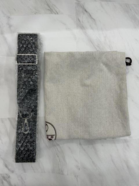 HERMES エルメス エブリン GM シルバー金具 黒 ブラックショルダーバッグ P刻印 極美品 < ブランド HERMES エルメス エブリン GM シルバー金具 黒 ブラックショルダーバッグ P刻印 極美品 < ブランドの