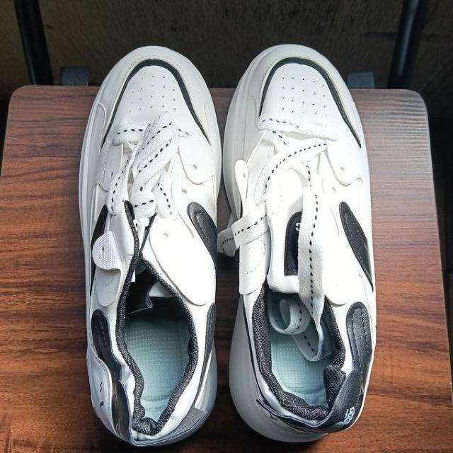 新品 26cm メンズ スニーカー ホワイト シューズ 靴 男女兼用 レディース < 男性ファッション 新品 26cm メンズ スニーカー ホワイト シューズ 靴 男女兼用 レディース < 男性ファッションの