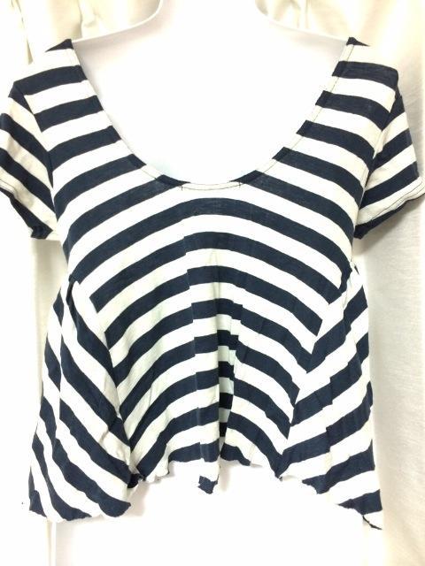 ネイビーグレーボーダーオフショルダーアシメフリルmoussy < ブランド ネイビーグレーボーダーオフショルダーアシメフリルmoussy < ブランドの