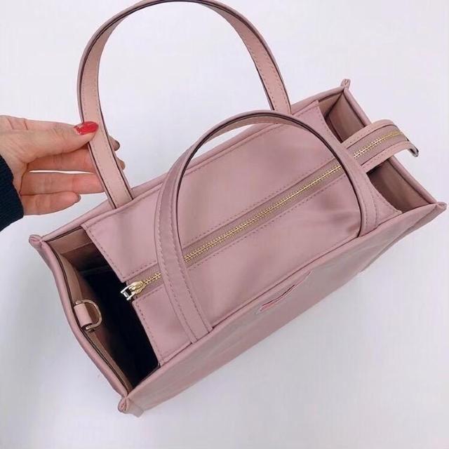 ◆kate spade/ケイトスペード◆新品!ナイロンミディアムサッチェル★ピンクベージュ < ブランド  ◆kate spade/ケイトスペード◆新品!ナイロンミディアムサッチェル★ピンクベージュ < ブランドの