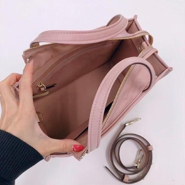 ◆kate spade/ケイトスペード◆新品!ナイロンミディアムサッチェル★ピンクベージュ < ブランド  ◆kate spade/ケイトスペード◆新品!ナイロンミディアムサッチェル★ピンクベージュ < ブランドの