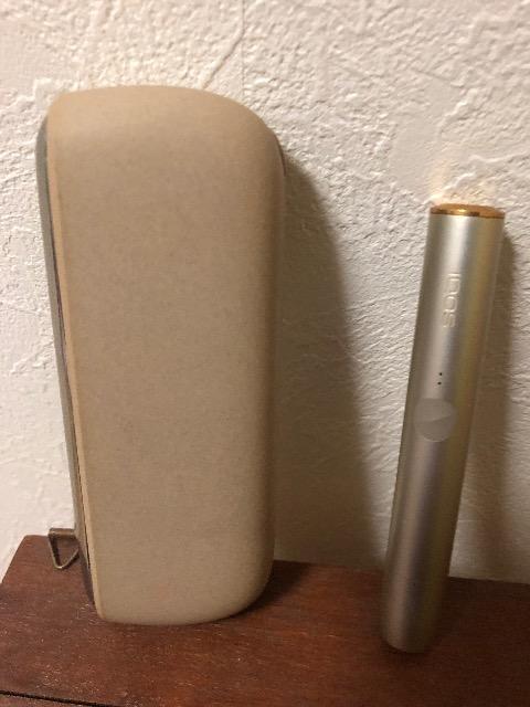 IQOS ILUMA Lbg ؃ux[W ACRXC}