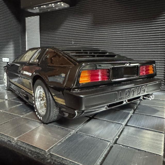 絶版未展示品 オートアート 1/18 ロータス エスプリ ターボ S2 ブラック < ホビー  絶版未展示品 オートアート 1/18 ロータス エスプリ ターボ S2 ブラック < ホビーの