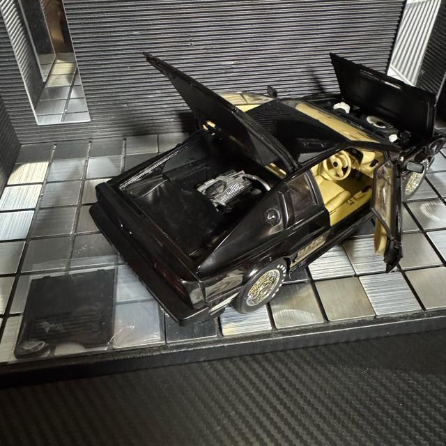 絶版未展示品 オートアート 1/18 ロータス エスプリ ターボ S2 ブラック < ホビー  絶版未展示品 オートアート 1/18 ロータス エスプリ ターボ S2 ブラック < ホビーの