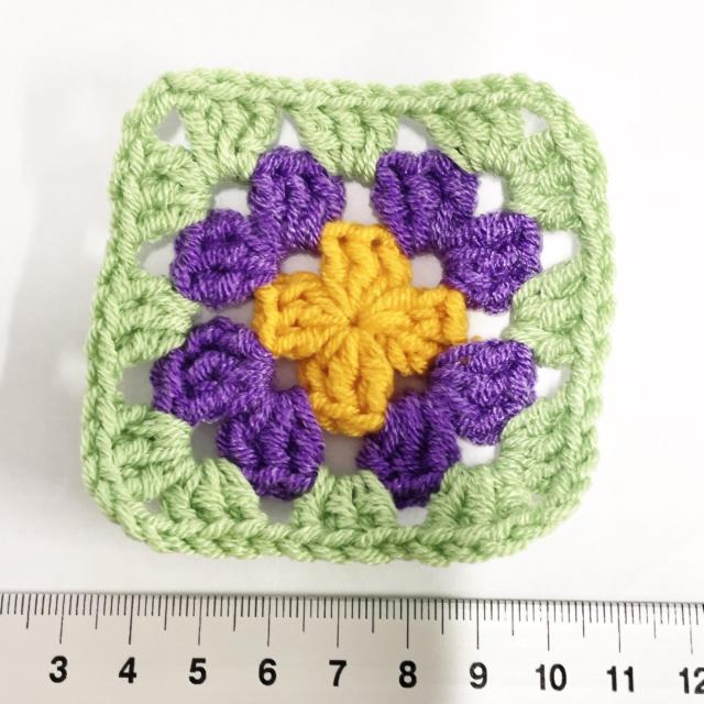 22*ハンドメイド♪グラニースクエアモチーフ 10 < ペット/手芸/園芸 22*ハンドメイド♪グラニースクエアモチーフ 10 < ペット/手芸/園芸の