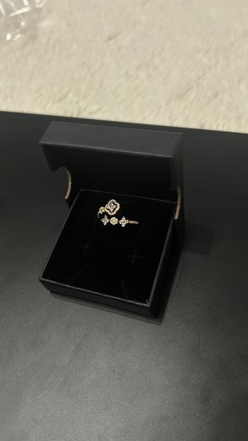 【正規品】ルイヴィトン リング バーグ・フラワー モノグラム ゴールド 指輪 < ブランド 【正規品】ルイヴィトン リング バーグ・フラワー モノグラム ゴールド 指輪 < ブランドの