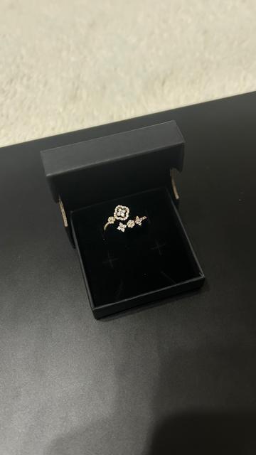 【正規品】ルイヴィトン リング バーグ・フラワー モノグラム ゴールド 指輪 < ブランド 【正規品】ルイヴィトン リング バーグ・フラワー モノグラム ゴールド 指輪 < ブランドの