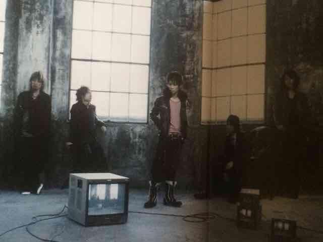 !A!UVERworld/AwaKEVE/CD{DVDi!  ^gObY 