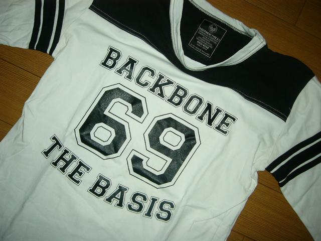 バックボーン BACKBONE カットソー S 白黒 ナンバリング Tシャツ 69 < ブランド  バックボーン BACKBONE カットソー S 白黒 ナンバリング Tシャツ 69 < ブランドの