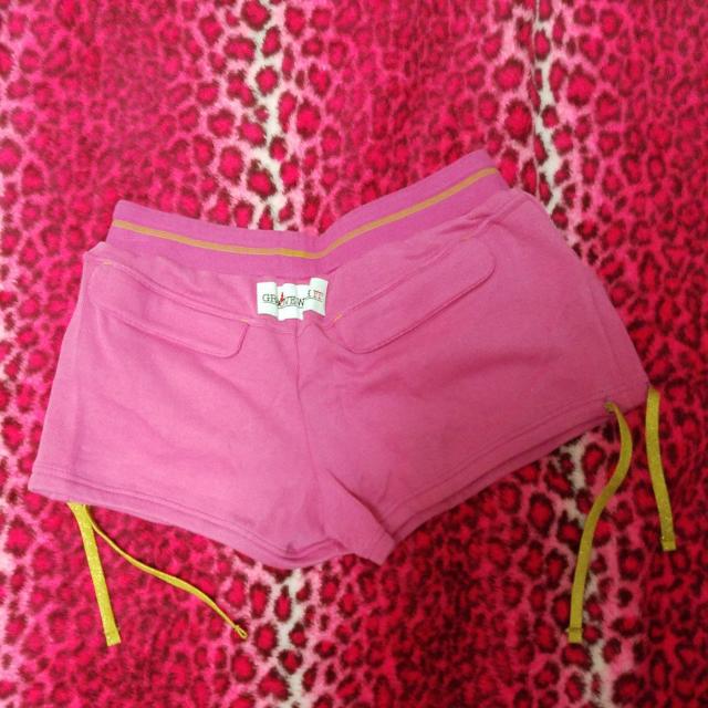 ピンクのノースリーブパーカー&ショーパンのセット < 女性ファッション  ピンクのノースリーブパーカー&ショーパンのセット < 女性ファッションの