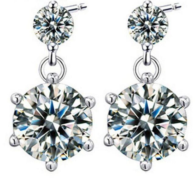 【送料無料】高級感※ピアス レディース 贈り物 プレゼント Czダイヤ ホワイトゴールド S925 新品 < 女性アクセサリー/時計 【送料無料】高級感※ピアス レディース 贈り物 プレゼント Czダイヤ ホワイトゴールド S925 新品 < 女性アクセサリー/時計の