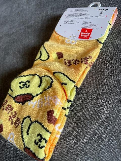 ♯新品♯ おえかきさん × さんりおきゃらくたーず  ぽむぽむぷりん  靴下 ソックス 22→24  サンリオ  ポムポムプリン < 女性ファッション  ♯新品♯ おえかきさん × さんりおきゃらくたーず  ぽむぽむぷりん  靴下 ソックス 22→24  サンリオ  ポムポムプリン < 女性ファッションの