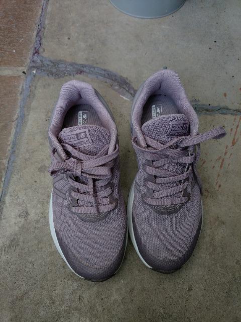 ニューバランス NB RALAXA スニーカー サイズ23cm 美品 < 女性ファッション  ニューバランス NB RALAXA スニーカー サイズ23cm 美品  < 女性ファッションの