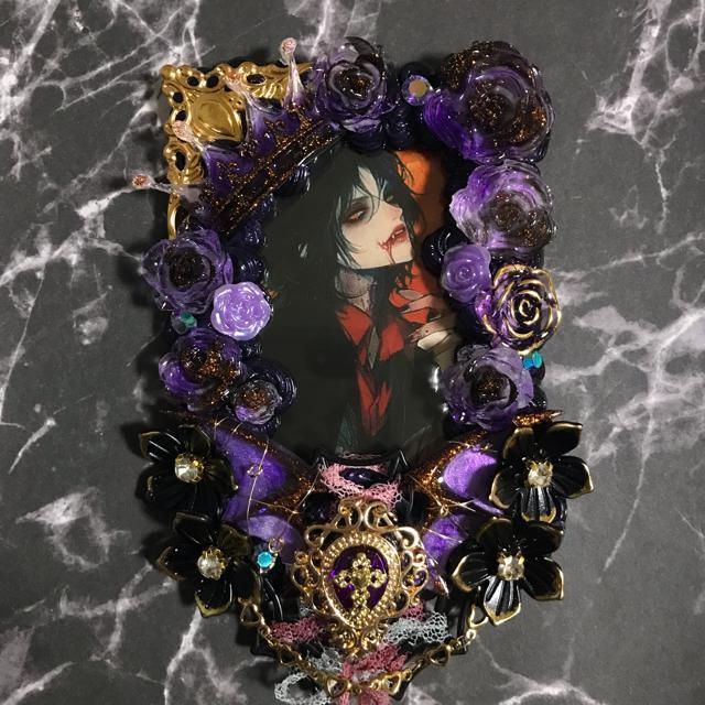 【送料込】033 ホイップデコ B8 硬質ケース トレカケース 紫 パープル 王冠 薔薇 悪魔の羽 蜘蛛の巣 推し活 < 女性ファッション 【送料込】033 ホイップデコ B8 硬質ケース トレカケース 紫 パープル 王冠 薔薇 悪魔の羽 蜘蛛の巣 推し活 < 女性ファッションの