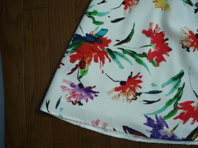 ���N�C�[���Y�R�[�g�@��l�ԕ��f�U�C���t���A�[�X�J�[�g���N���[�[�b�g�������i�I �� �u�����h�� 