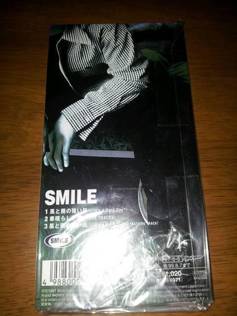 スマイル◇風と雨の強い日☆CDシングル美品◇素晴らしい朝♪ < タレントグッズ スマイル◇風と雨の強い日☆CDシングル美品◇素晴らしい朝♪ < タレントグッズの