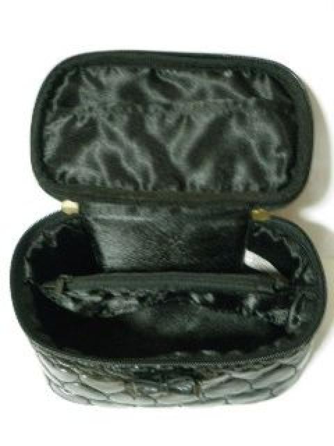 《New》リボン付★ハート*エナメルキルティング・バニティバッグ<ブラック> < 女性ファッション  《New》リボン付★ハート*エナメルキルティング・バニティバッグ<ブラック> < 女性ファッションの