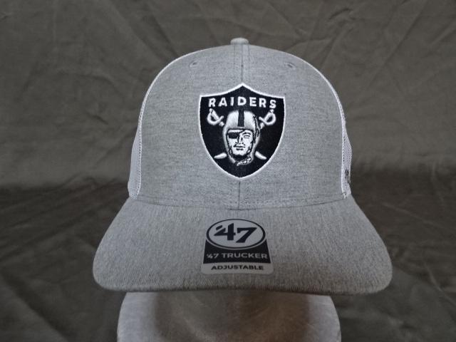 USA購入 激レア【47BRAND】NFLアメフト ラスベガス レイダース ロゴ刺繍入りメッシュキャップ < 男性ファッション  USA購入 激レア【47BRAND】NFLアメフト ラスベガス レイダース ロゴ刺繍入りメッシュキャップ < 男性ファッションの
