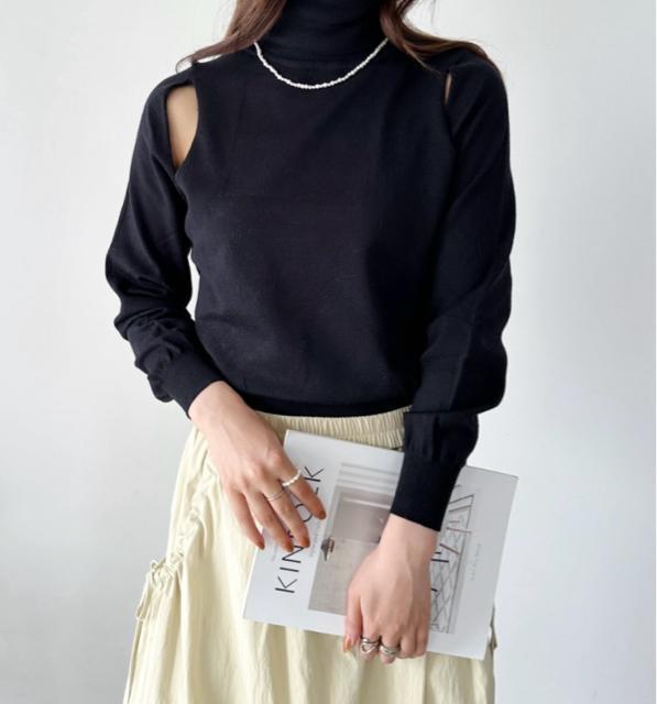 新品☆un+frame(アンフレーム)ショルダーカットアウト タートルネックニット☆ < 女性ファッション 新品☆un+frame(アンフレーム)ショルダーカットアウト タートルネックニット☆ < 女性ファッションの