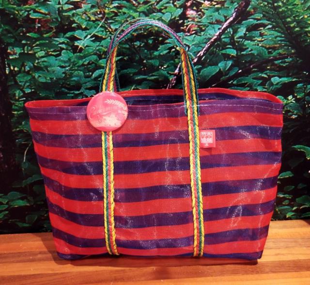 台湾 漁師網バック 赤青ボーダー メッシュバック A4すっぽり 軽くて丈夫  < 女性ファッション  台湾 漁師網バック 赤青ボーダー メッシュバック A4すっぽり 軽くて丈夫   < 女性ファッションの