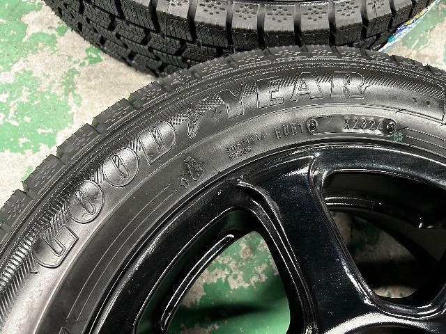 0182648)国産新品スタッドレスタイヤグッドイヤー4本社外ブラックアルミホイールセット軽自動車サイズ145/80R13送料無料 < 自動車/バイク 0182648)国産新品スタッドレスタイヤグッドイヤー4本社外ブラックアルミホイールセット軽自動車サイズ145/80R13送料無料 < 自動車/バイク