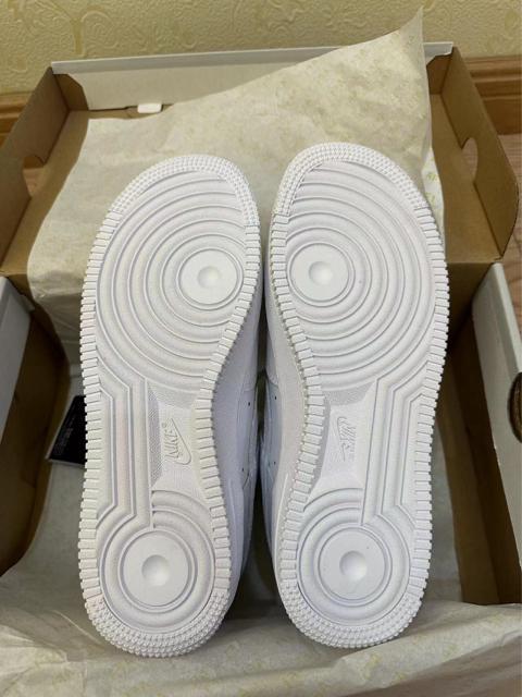 新品 ナイキ  エア エアフォース1 NIKE AIR FORCE 1 07 ホワイト 白 26cm < 男性ファッション  新品 ナイキ  エア エアフォース1 NIKE AIR FORCE 1 07 ホワイト 白 26cm < 男性ファッションの