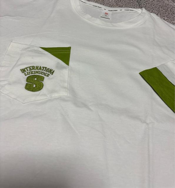 ゆったりロングtシャツ 刺繍英字柄 配色 ホワイト 大きいサイズ < 女性ファッション ゆったりロングtシャツ 刺繍英字柄 配色 ホワイト 大きいサイズ < 女性ファッションの