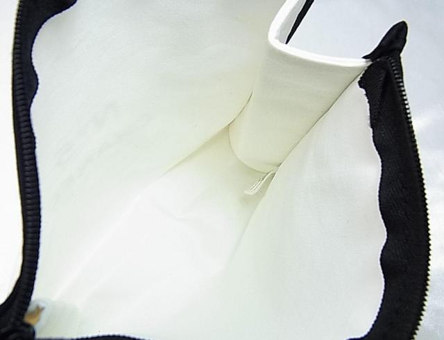 500円スタ★正規未使用非売品CHANEL BEAUTE シャネル ノベルティポーチキャンバス素材 ホワイト シンプル No.5 < ブランド 500円スタ★正規未使用非売品CHANEL BEAUTE シャネル ノベルティポーチキャンバス素材 ホワイト シンプル No.5 < ブランドの