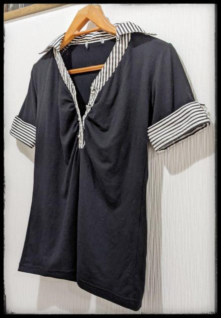 ★Tシャツ★半袖★ポロシャツ★Mサイズ同等★黒★部屋着★まとめ買い歓迎★サイズ・ブランド名の札無し★ < 女性ファッション  ★Tシャツ★半袖★ポロシャツ★Mサイズ同等★黒★部屋着★まとめ買い歓迎★サイズ・ブランド名の札無し★ < 女性ファッションの