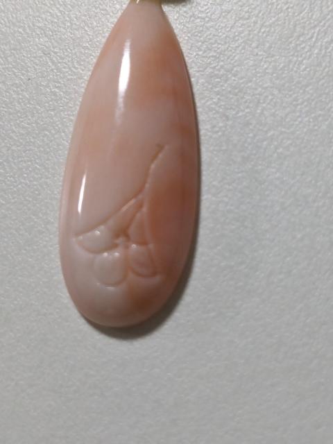 珊瑚のペンダントトップ新品K18 < 女性アクセサリー/時計 珊瑚のペンダントトップ新品K18 < 女性アクセサリー/時計の