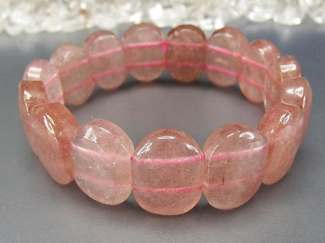 愛と美女性天然石ストロベリークォーツ楕円形バングルブレスレット縦約18mm < 女性アクセサリー/時計  愛と美女性天然石ストロベリークォーツ楕円形バングルブレスレット縦約18mm < 女性アクセサリー/時計の