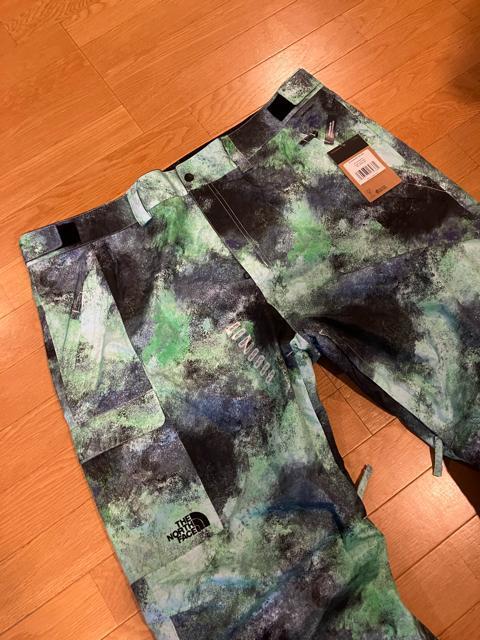 THE NORTH FACE 大きいsize XXL スノー パンツ 総柄 < ブランド  THE NORTH FACE 大きいsize XXL スノー パンツ 総柄 < ブランドの