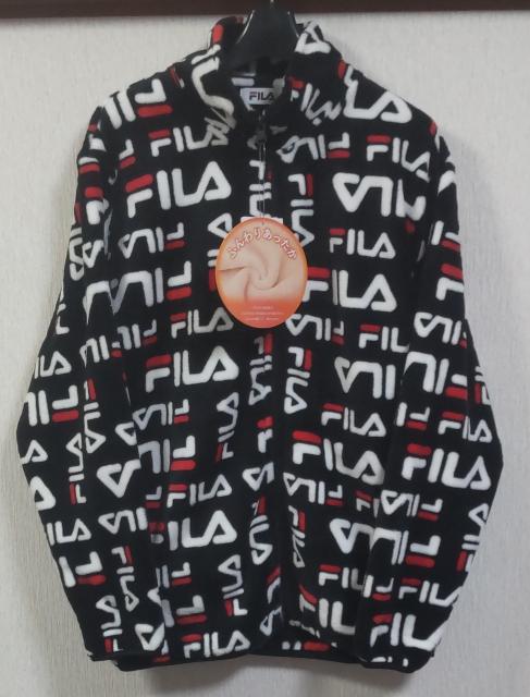 新品●FILA●フィラ●フワフワボアフリース●●М < 男性ファッション  新品●FILA●フィラ●フワフワボアフリース●●М  < 男性ファッションの