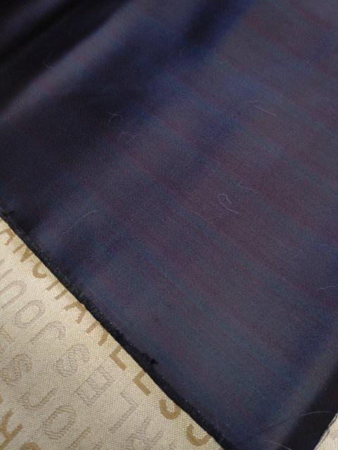 レトロ(AAB677)約72cm幅×約3m・シルクサテン・和装品制作用布地(?) < ペット/手芸/園芸 レトロ(AAB677)約72cm幅×約3m・シルクサテン・和装品制作用布地(?) < ペット/手芸/園芸の