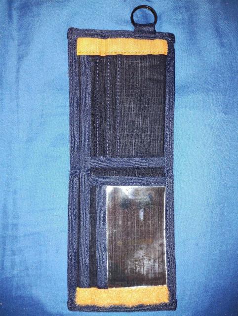 アルファインダストリーズ メンズ二つ折り財布 新品純正ウォレットチェーン付き ネイビー < 男性ファッション  アルファインダストリーズ メンズ二つ折り財布 新品純正ウォレットチェーン付き ネイビー < 男性ファッションの