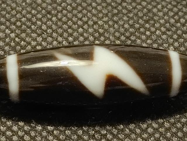 レアです。「運勢の急激な上昇」閃電五眼天珠のブレスです。一点物。 < 女性アクセサリー/時計 レアです。「運勢の急激な上昇」閃電五眼天珠のブレスです。一点物。 < 女性アクセサリー/時計の