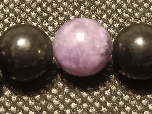 レアです。「運勢の急激な上昇」閃電五眼天珠のブレスです。一点物。 < 女性アクセサリー/時計 レアです。「運勢の急激な上昇」閃電五眼天珠のブレスです。一点物。 < 女性アクセサリー/時計の