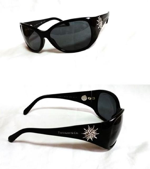 正規未 限定 Tiffany&Co ティファニー サングラス黒 VAMPS hyde着 同型同色 付属有 ラグジュアリーアイウェア < ブランド 正規未 限定 Tiffany&Co ティファニー サングラス黒 VAMPS hyde着 同型同色 付属有 ラグジュアリーアイウェア < ブランドの