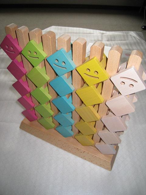 ☆ 積み木パズル  ☆ サストン ☆ SASTON  ☆ 知育玩具 < おもちゃ  ☆ 積み木パズル  ☆ サストン ☆ SASTON  ☆ 知育玩具 < おもちゃの