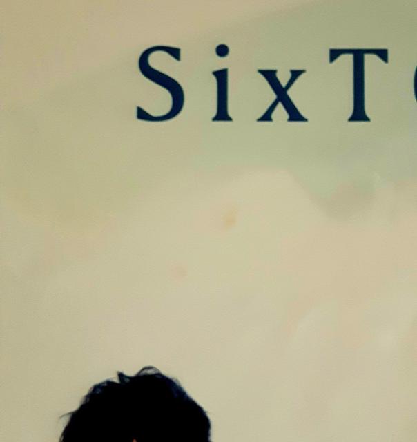 SixTONES ストーンズ ポスター オリジナル超特大ピンナップ 切り抜き 写真 ジャニーズ コレクション グッズ 週刊誌 < タレントグッズ  SixTONES ストーンズ ポスター オリジナル超特大ピンナップ 切り抜き 写真 ジャニーズ コレクション グッズ 週刊誌 < タレントグッズの