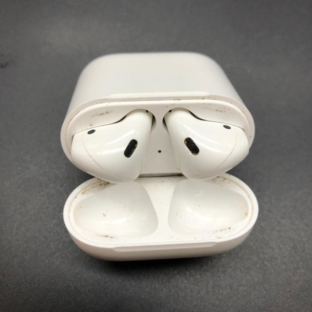 即決 Apple アップル AirPods 第二世代 ワイヤレスイヤホン < 家電/AV  即決 Apple アップル AirPods 第二世代 ワイヤレスイヤホン < 家電/AVの