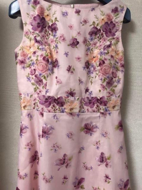 新品2024年購入トッカTOCCA SINGING FLOWERS ドレス < ブランド  新品2024年購入トッカTOCCA SINGING FLOWERS ドレス < ブランドの