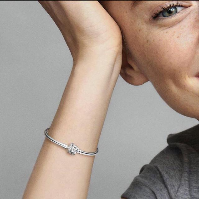 �����Ǖi�����K�ɔ��i��Pandora �p���h���u���X���b�g�@���ꐯ(����f�U�C�����K�m�x���e�B)