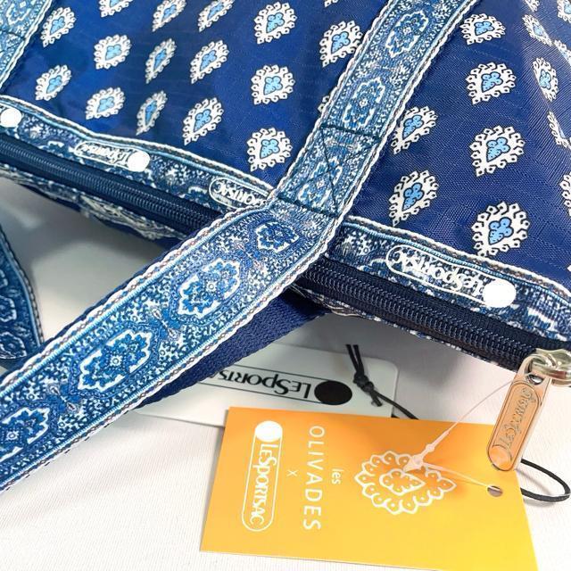 ★新品未使用★LeSportsac レスポートサック OLIVADES レゾリヴァード トートバッグ 2432 送料無料 < 女性ファッション  ★新品未使用★LeSportsac レスポートサック OLIVADES レゾリヴァード トートバッグ 2432 送料無料 < 女性ファッションの