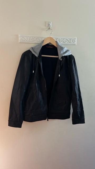 ZARA  MAN �U���}���@�����Y�@�t�[�h�t���@�u���]���@���@�u���b�N�@M �� �u�����h�� 