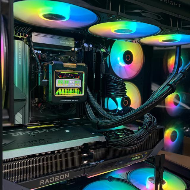 �y�������ȊO�V�i�z�Q�[�~���OPC Ryzen7 7800X3D RX9070XT SSD1TB ������32GB 850W �� PC�{��/���Ӌ@��� 