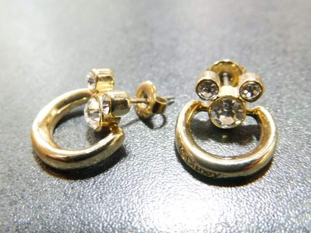 《New》ミッキー★Disney刻印★キュービックジルコニア*フープピアス【ゴールド】 < 女性アクセサリー/時計  《New》ミッキー★Disney刻印★キュービックジルコニア*フープピアス【ゴールド】 < 女性アクセサリー/時計の
